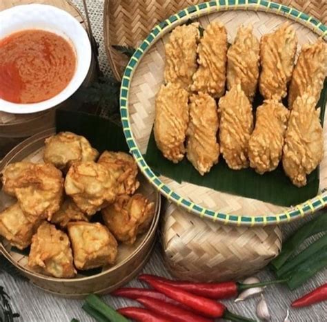 5 Rekomendasi Tempat Makanan Lokal Di Bandung Yang Rasanya Bikin Nagih