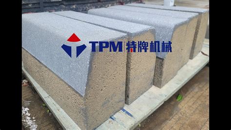 High Strength Concrete Kerbs Curbstone With Face Mix Layer Production