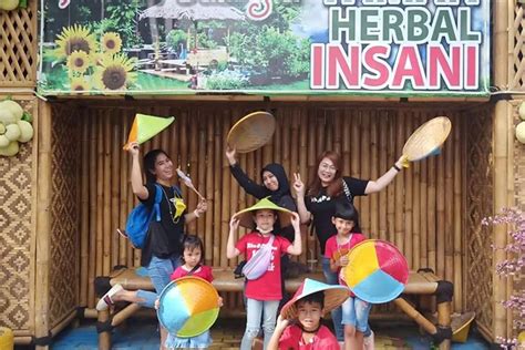 Taman Herbal Insani Wisata Edukasi Tanaman Herbal Di Depok