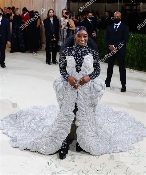 Simone Biles Arrives Met Gala Metropolitan Editorial Stock Photo