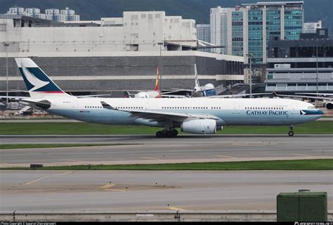 B HLS Cathay Pacific Airbus A330 343 Photo By Suparat Chairatprasert