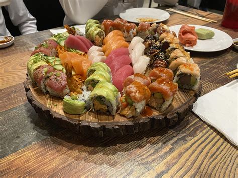 Beautiful Sushi Pictures