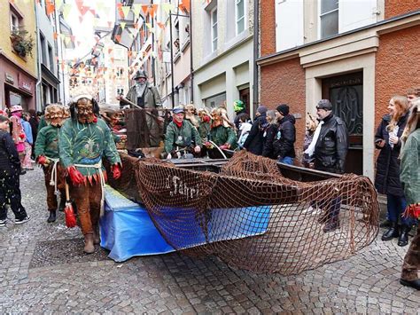 Fotos Der Grenz Berschreitende Fasnachtsumzug In Laufenburg