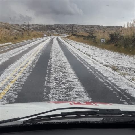 Fuerte Ca Da De Granizo En Las Altas Cumbres