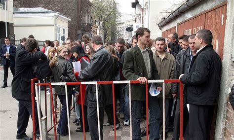 100k Eastern European Migrants Free To Claim Full Uk Benefits After Eu