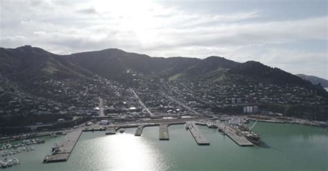 Woman Who Died While Paddling In Lyttelton Was Founding Member Of Waka