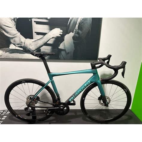 Bianchi Vélo Route SPECIALISSIMA PRO ULTEGRA DI2 12SP 2024 MW