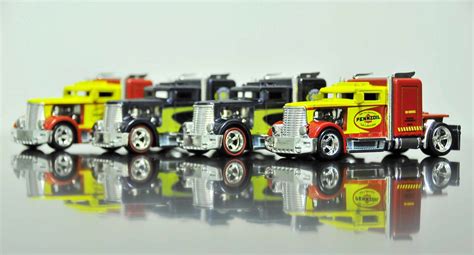 Kukuspace Hot Wheels Delivery Slick Rides Series Convoy Custom Yellow Orange