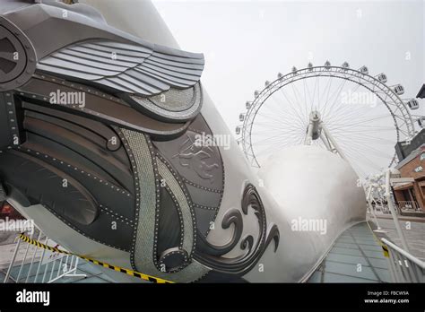 Joy City Mall Shanghai Hi Res Stock Photography And Images Alamy