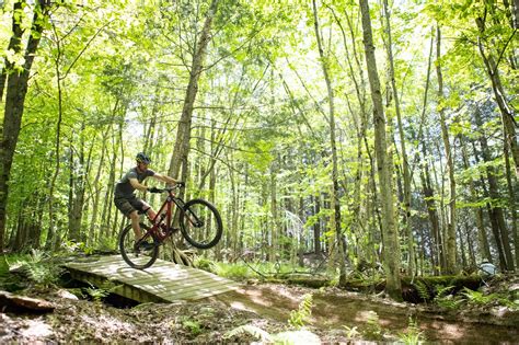 Mountain Biking in Stowe VT—Summer Activities | Go Stowe