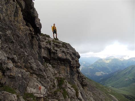 Sch N Angelegt Der Reuttener H Henweg Fotos Hikr Org