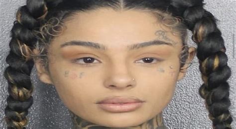 Woman S Mugshot Went Viral As People Find Her Attractive