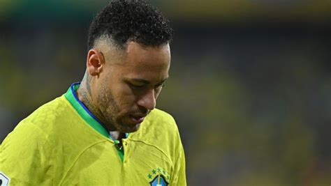 Neymar Fue Operado Con Xito De La Rodilla En Brasil