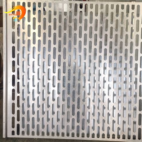 China 2019 Wholesale Price Stainless Steel Perforated Sheet Oem Oval Hole Shape Perforated