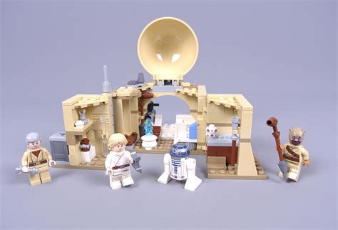 LEGO 75270 Obi-Wan's Hut review | Brickset