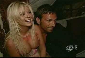 Naked Tara Reid In Taradise