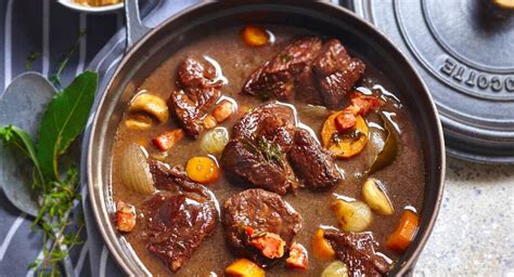 40 recettes braisées ou mijotées à base de boeuf Cuisine Actuelle