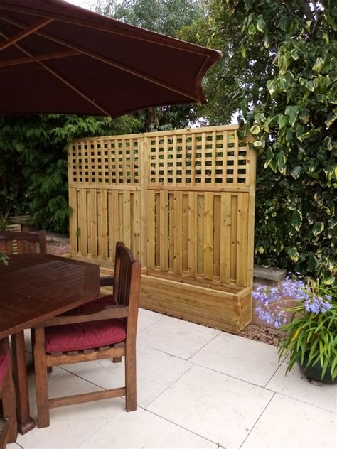 The Tetbury Trellis Panel Privacy Screen Planter Garden Trough