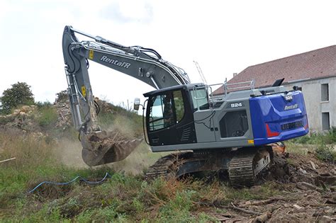 At Rental R The First Liebherr R G Crawler Excavator In The Le