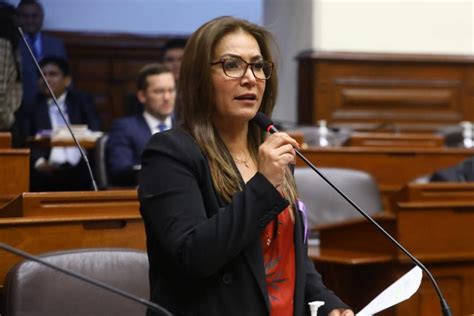 Congresista ‘mochasueldos Pide Pagar Su Multa En Cuotas Magaly Ruiz