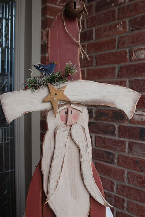 Wood Santa | Christmas wood crafts, Christmas wood, Christmas projects diy