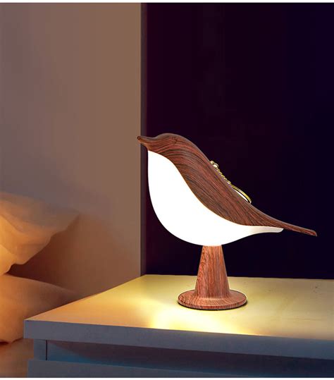 Bird table lamp