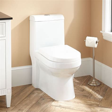 Arlow Dual Flush One Piece Elongated Toilet Single Handle Bathroom