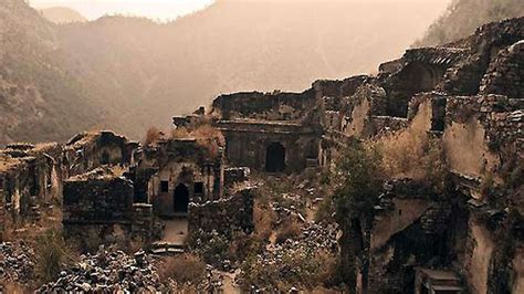 Bhangarh Fort The Most Haunted Place In India India Tv