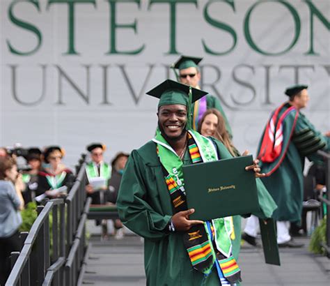 Stetson To Honor More Than 1 100 Graduates During Spring Commencement