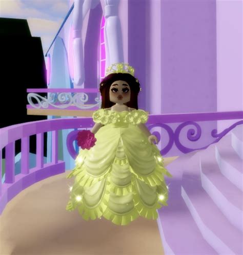 𝐁𝐞𝐥𝐥𝐞 𝐃𝐢𝐬𝐧𝐞𝐲 𝐩𝐫𝐢𝐧𝐜𝐞𝐬𝐬 👑 Royal Outfits Disney Princess Belle Roblox