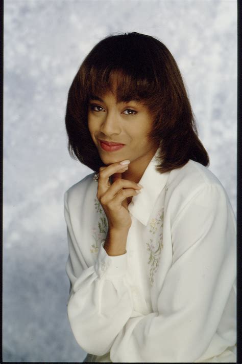 Jada Pinkett-Smith’s Hair Journey Through The Years - 93.9 WKYS