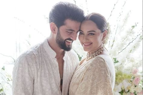 Sonakshi Sinha And Zaheer Iqbal S Wedding Reception Graced By Bollywood