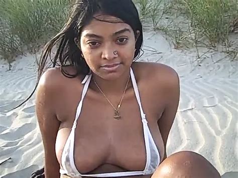 Vidéos porno gratuites Bikini Plage xHamster