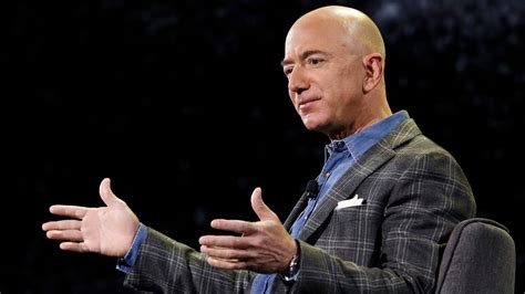 Amazon Founder Jeff Bezos Stepping Down As Ceo Gobankingrates