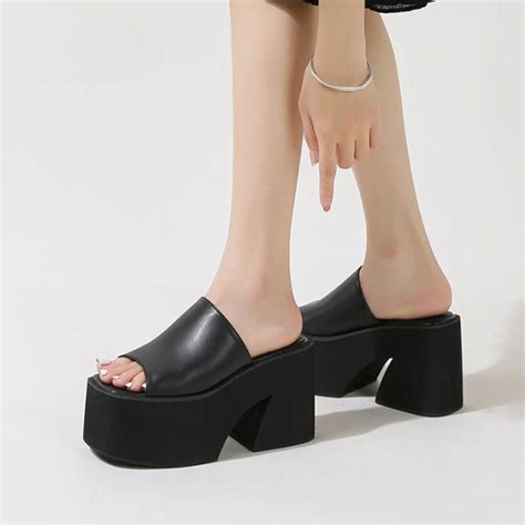 Chunky Heels Sandals