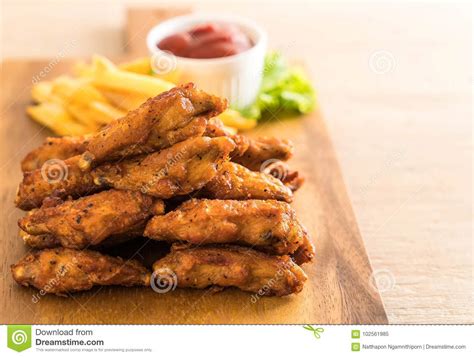 Asas De Galinha Fritada Imagem De Stock Imagem De Lanche