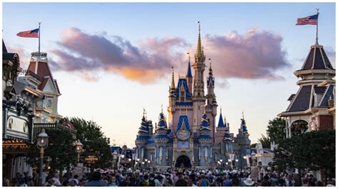 Walt Disney World Dining Plans Release Date Available Packages And Everything To Know