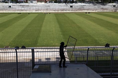 Foto Renovasi Stadion Gelora November Surabaya Rampung