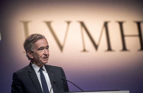 Restos Du C Ur Bernard Arnault Annonce Un Don Solidaire De