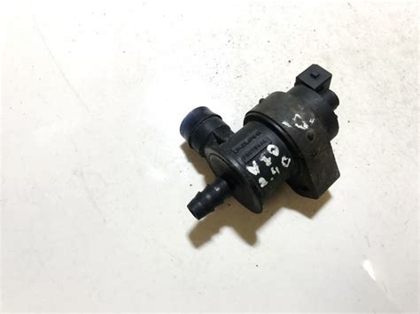 Used Vacuum Control Purge Valve Solenoid Valve Volvo V