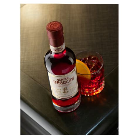 Campari Negroni Ready to Drink Italian Cocktail 50cl | Zoom