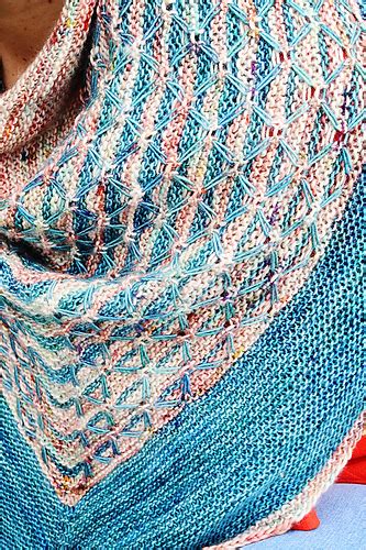 Ravelry Trellis Shawl Pattern By Knitting Expat Designs