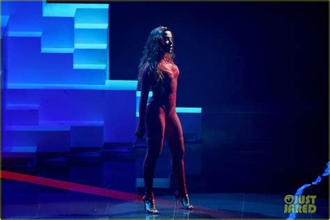 Anitta Gives Sultry Performance Of Envolver At Mtv Vmas Watch