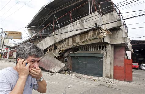 Deadly Quake Rocks Philippine Tourist Islands Of Bohol Cebu Scores