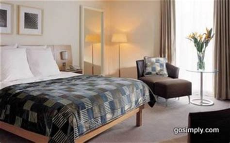 Hilton Hotel Gatwick | Unbeatable Hotel Prices for Gatwick Airport