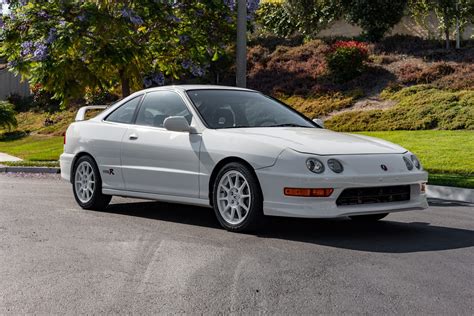 These Are Our 10 Favorite Features Of The Acura Integra Type R