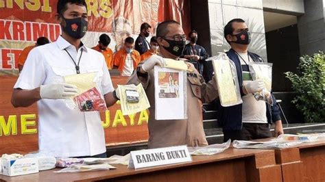 Para Gay Gunakan Kode Khusus Untuk Masuk Ke Pesta Seks Di Apartemen Jaksel Top Bottom Dan