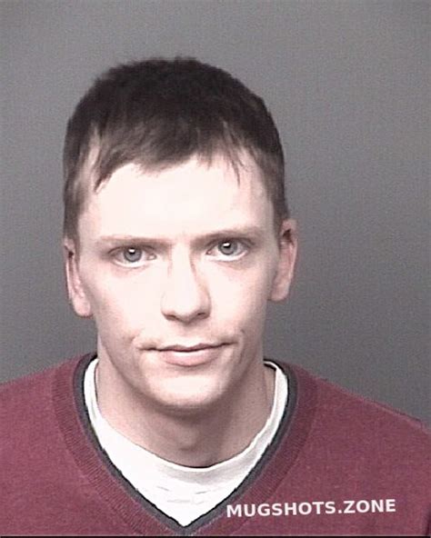 WALGREN JOHN CONRAD 11 01 2022 Dubuque County Mugshots Zone