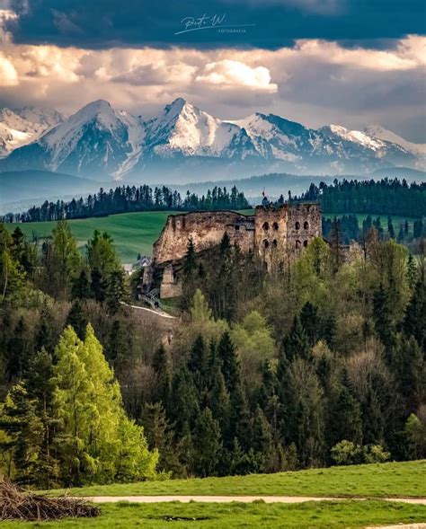 Czorsztyn Castle In Pieniny National Park Poland Castles Beautiful