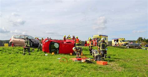 Hoyte Nachrichtenportal F R Hoyerswerda Drei Autos In Unfall Bei